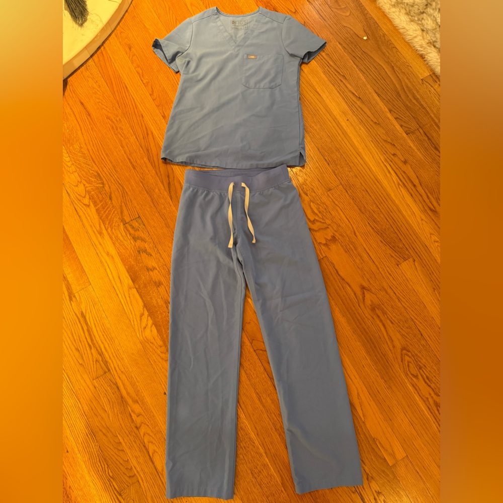 Figs Blue Scrub Set